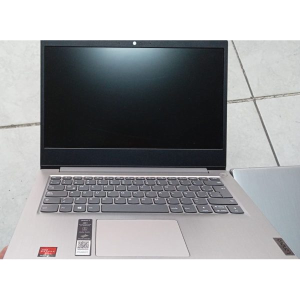 Notebook Lenovo Ideapad 1 Pentium 4GB 128GB SSD 14" HD Win11