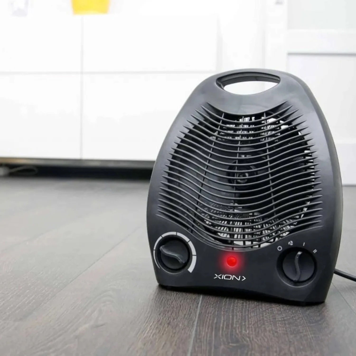 Caloventilador Frio / Calor Xion - 2000W. (1000/2000W)XI-ES1