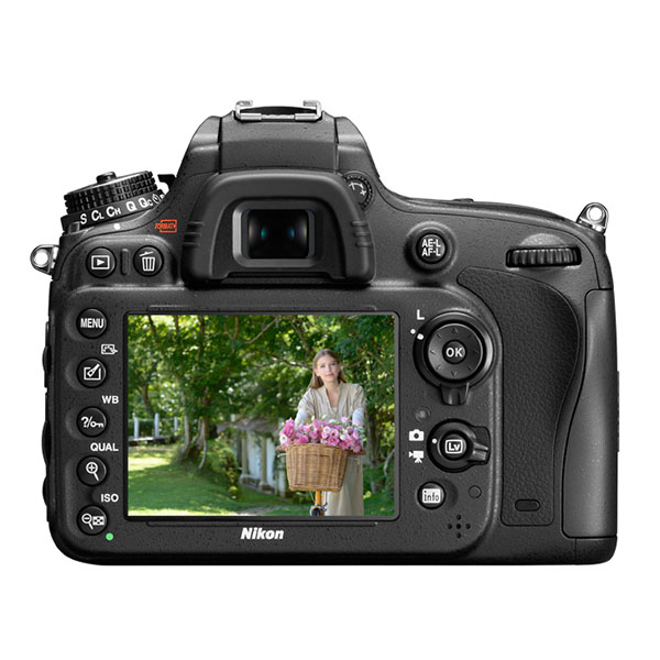 Camara Nikon D610 24.3mp Cuerpo Sin Objetivo Reflex Profesional