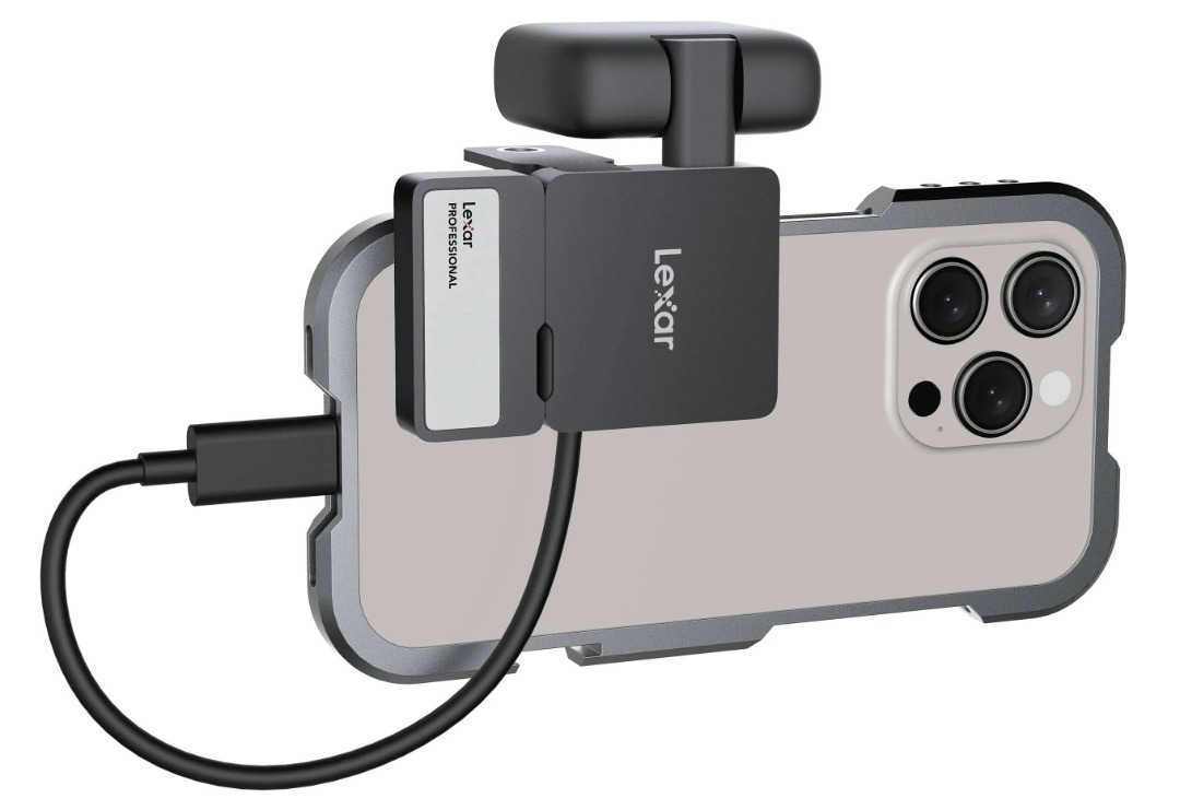 Disco SSD Lexar Pro 1TB Portable con Hub - hasta 1050 MB/s