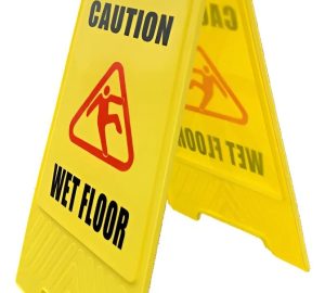 Cartel De Piso Mojado Prevención Atención - Seguridad Vial