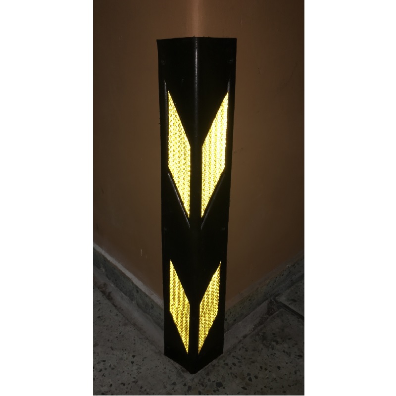 Protector de Esquinas Corto 60cm x1.2cm x8cm -Seguridad Vial